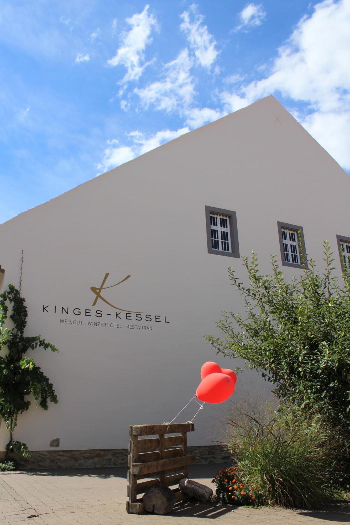 Winzerhotel Kinges-Kessel Morstadt Exterior foto