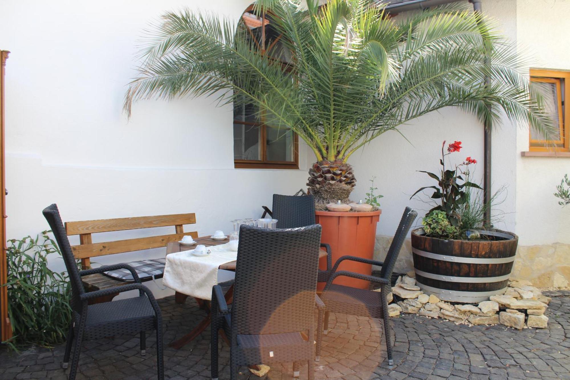 Winzerhotel Kinges-Kessel Morstadt Exterior foto